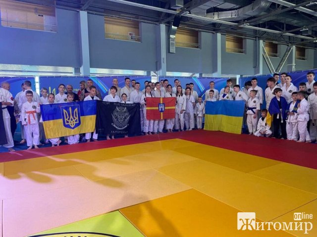Спортсмени Житомирщини вибороли 11 золотих медалей на чемпіонаті України з військово-спортивних багатоборств Спортсмени Житомирщини вибороли 11 золотих медалей на чемпіонаті України з військово-спортивних багатоборств