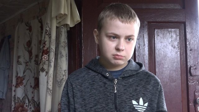 У селі на Житомирщині попрощалися з восьмирічним хлопчиком, який помер у лікарні. ФОТО. ВІДЕО У селі на Житомирщині попрощалися з восьмирічним хлопчиком, який помер у лікарні. ФОТО. ВІДЕО