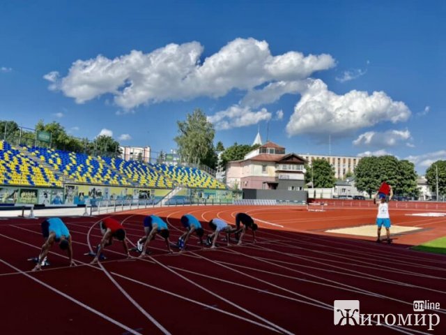 Завершився чемпіонат Житомирщини з легкої атлетики серед дорослих, юніорів та юнаків Завершився чемпіонат Житомирщини з легкої атлетики серед дорослих, юніорів та юнаків