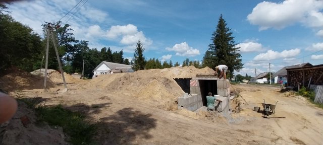 Одна з сільрад Житомирщини завершує будівництво шкільного укриття. ФОТО Одна з сільрад Житомирщини завершує будівництво шкільного укриття. ФОТО