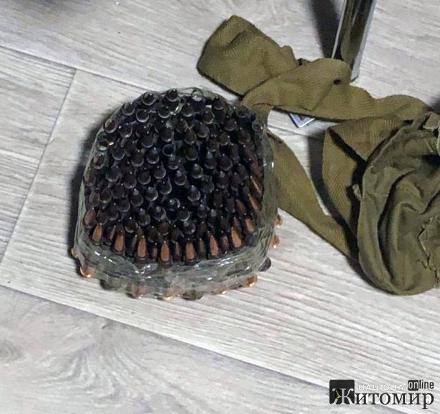 На Бердичівщині чоловіку, який в магазині ледь не позбавив життя матір двох дітей, загрожує до 15 років тюрми На Бердичівщині чоловіку, який в магазині ледь не позбавив життя матір двох дітей, загрожує до 15 років тюрми