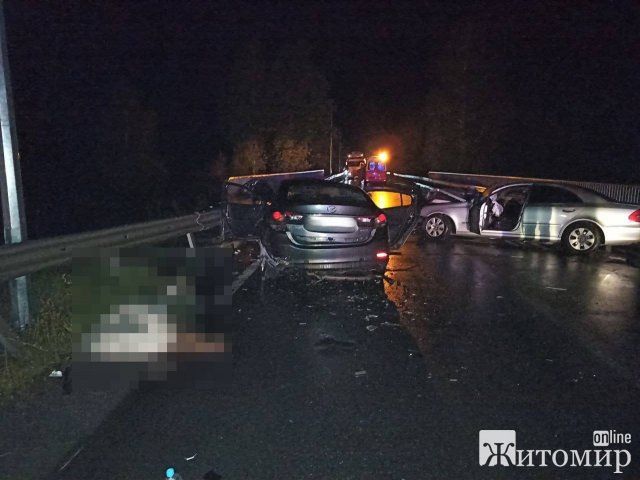 Поліція шукає свідків смертельної ДТП, яка сталася неподалік Житомира Поліція шукає свідків смертельної ДТП, яка сталася неподалік Житомира