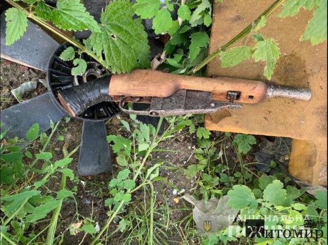 Житомирянину, який з обріза стріляв у сусіда, загрожує 15 років тюрми. ФОТО Житомирянину, який з обріза стріляв у сусіда, загрожує 15 років тюрми. ФОТО