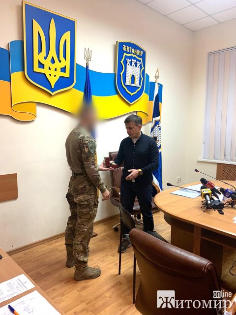 Міський голова Житомира нагородив бійців КОРДу. ФОТО