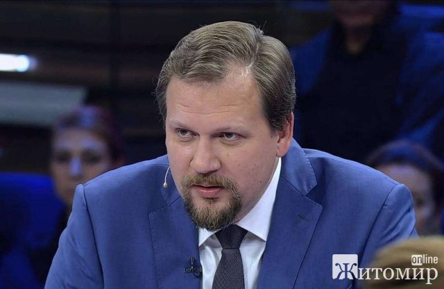 Колишнього українського телеведучого, який родом з Житомира, судитимуть за держзраду та виправдовування збройної агресії РФ Колишнього українського телеведучого, який родом з Житомира, судитимуть за держзраду та виправдовування збройної агресії РФ