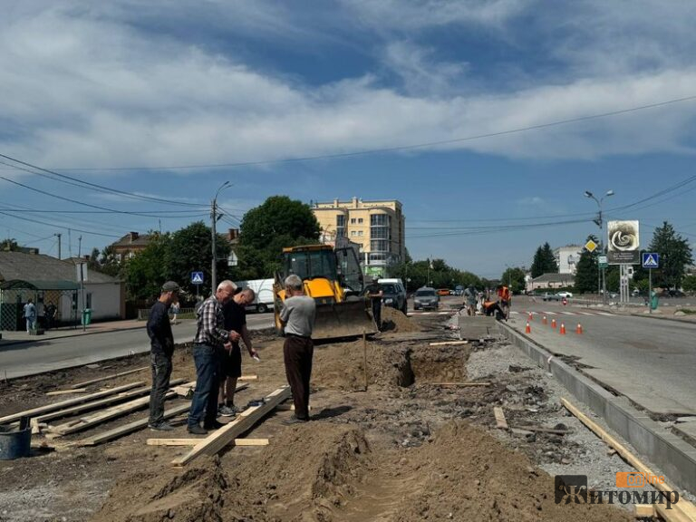 Удар дрона забрав життя 36-річного Володимира Пеньківського з Бердичева - Корисна інформація Житомира та Житомирщини. Джерело: Zhitomir-OnLine У Бердичеві зводять Алею слави на честь полеглих Героїв. ФОТО