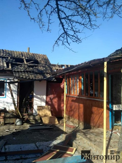 Ворог з авіації обстрілював села в Народицькому районі. ФОТО Ворог з авіації обстрілював села в Народицькому районі. ФОТО