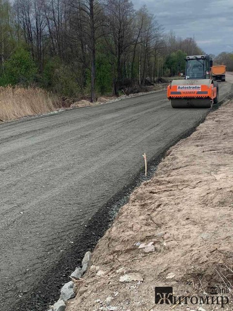 На трасі Житомир-Коростень відкрито рух по збудованій тимчасовій переправі. ФОТО