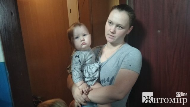 Стан дворічної дівчинки, яка у Житомирі випала з вікна третього поверху, стабілізувався. ФОТО Стан дворічної дівчинки, яка у Житомирі випала з вікна третього поверху, стабілізувався. ФОТО