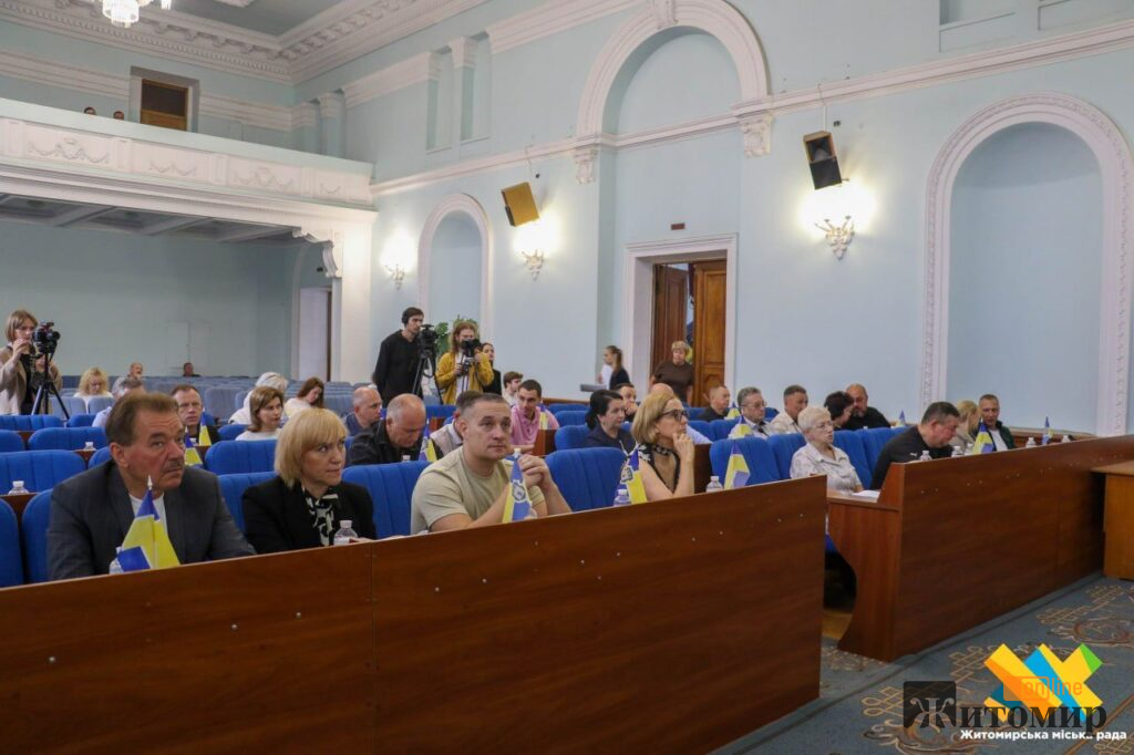 Житомирська міськрада спрямувала ще майже 3 млн грн на підтримку сил безпеки та оборони - Події. Джерело: Zhitomir-OnLine Житомирська міськрада спрямувала ще майже 3 млн грн на підтримку сил безпеки та оборони - фото №