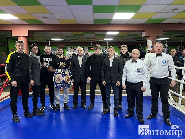 На матчеві зустрічі з боксу у житомирському клубі «Ринг» завітали відомі українські боксери На матчеві зустрічі з боксу у житомирському клубі «Ринг» завітали відомі українські боксери