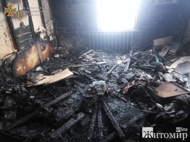 У двоповерховому будинку в Коростишівському районі рятувальники виявили тіло 55-річного чоловіка. ФОТО У двоповерховому будинку в Коростишівському районі рятувальники виявили тіло 55-річного чоловіка. ФОТО