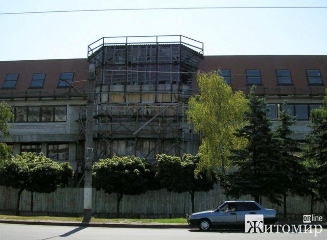 Навпроти ТРЦ "Глобал" у Житомирі хотіли збудувати будинок культури. ФОТО