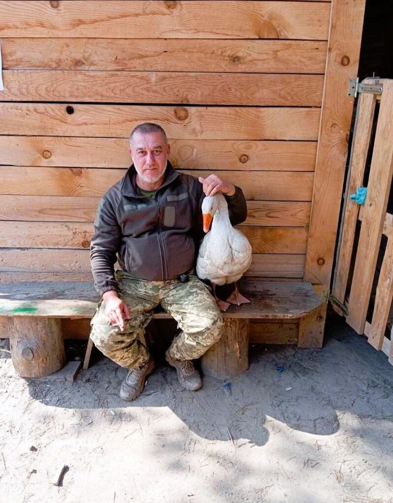 «Депутат» із житомирської 95-ї: історія добровольця, яка не вимірюється медалями - Інформація, Розмова. Джерело: Zhitomir-OnLine «Депутат» із житомирської 95-ї: історія добровольця, яка не вимірюється медалями - фото №1