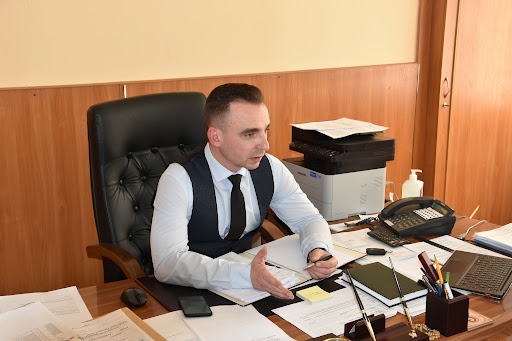 Чому пішов у відставку Юрій Денисовець? Чому пішов у відставку Юрій Денисовець?