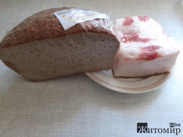 Скільки сьогодні коштує сало на Житньому ринку Скільки сьогодні коштує сало на Житньому ринку