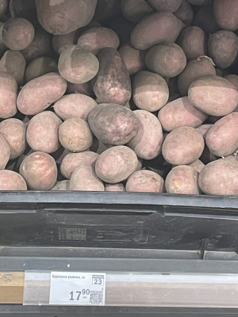 У Житомирі нарешті подешевшали деякі продукти - фото №
