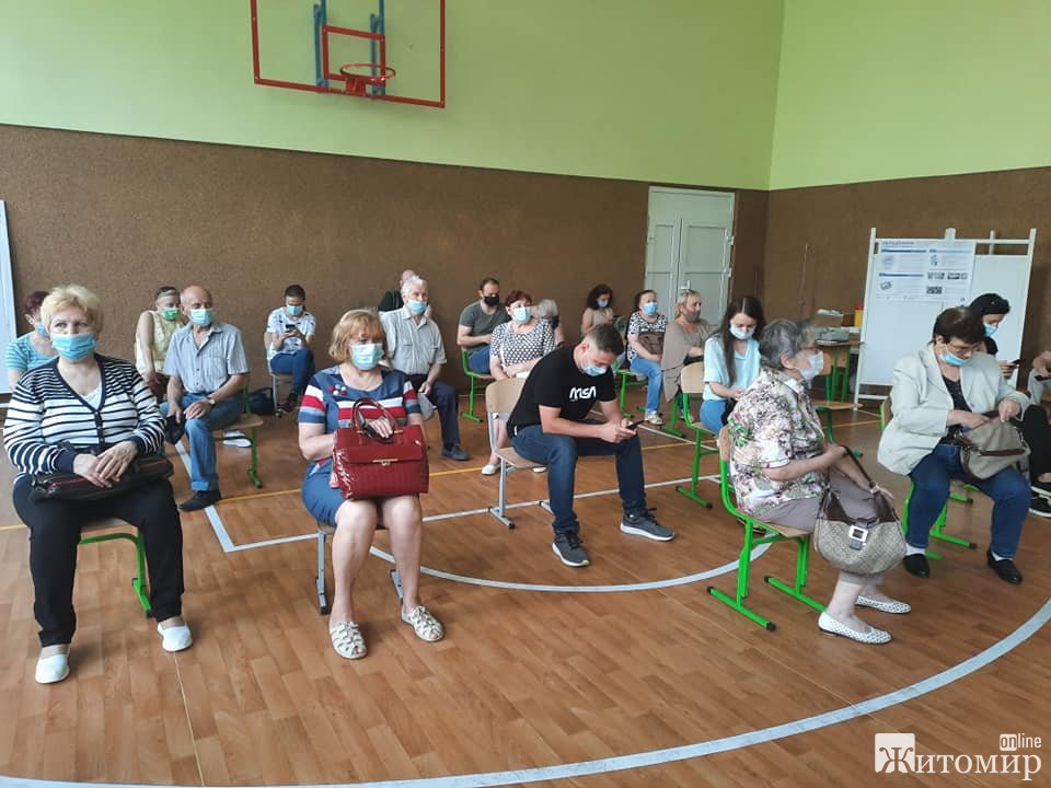 У Житомирі запрацював центр вакцинації. ФОТО У Житомирі запрацював центр вакцинації. ФОТО