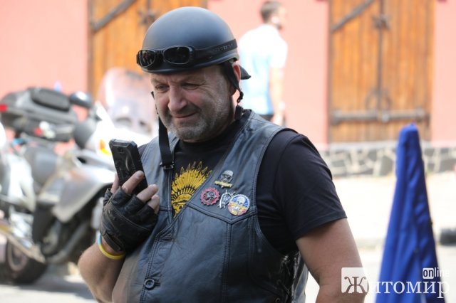 "Мотопробіг єдності" завітав до Житомира. ФОТО "Мотопробіг єдності" завітав до Житомира. ФОТО