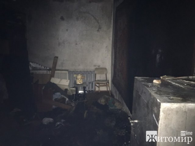 На Леха Качинського в Житомирі горіла квартира в дев На Леха Качинського в Житомирі горіла квартира в дев