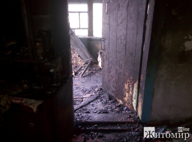 За добу у двох селах Житомирського району горіли будинки. ФОТО За добу у двох селах Житомирського району горіли будинки. ФОТО