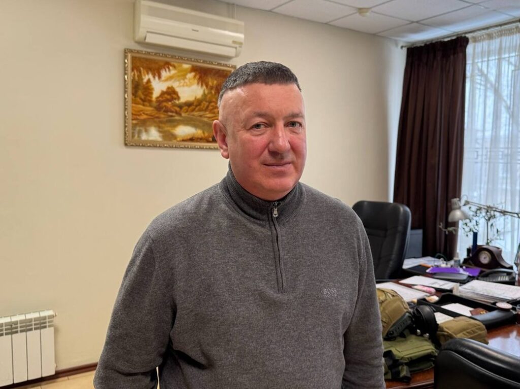 П’ять градусів тепла і тріщини на стінах: що відбувається з магістратом у Житомирі - Інформація. Джерело: Zhitomir-OnLine П’ять градусів тепла і тріщини на стінах: що відбувається з магістратом у Житомирі - фото №4