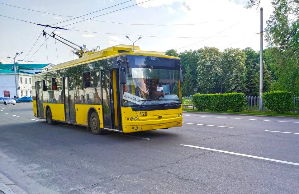 trolleybus-1