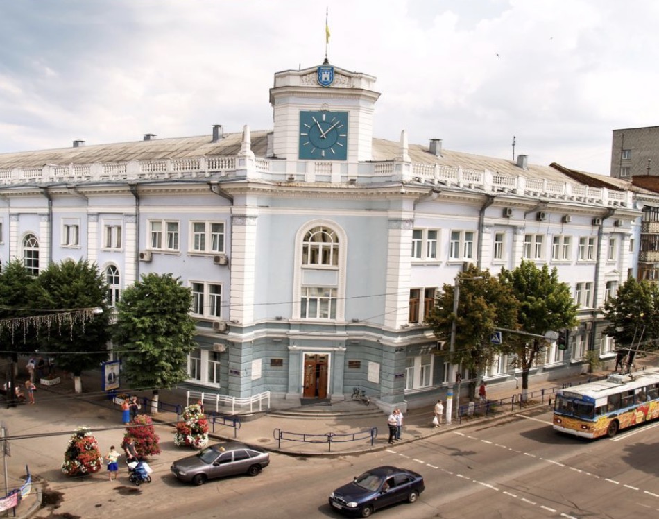 Гроші водоканалу, оренда майна та доля сиріт: Житомирська мерія збирає позачерговий виконком
