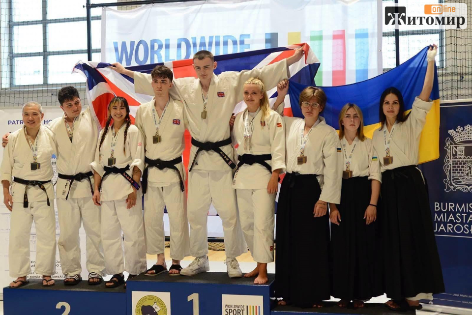 Спортсменки Черняхівської громади вибороли 8 медалей на чемпіонаті світу