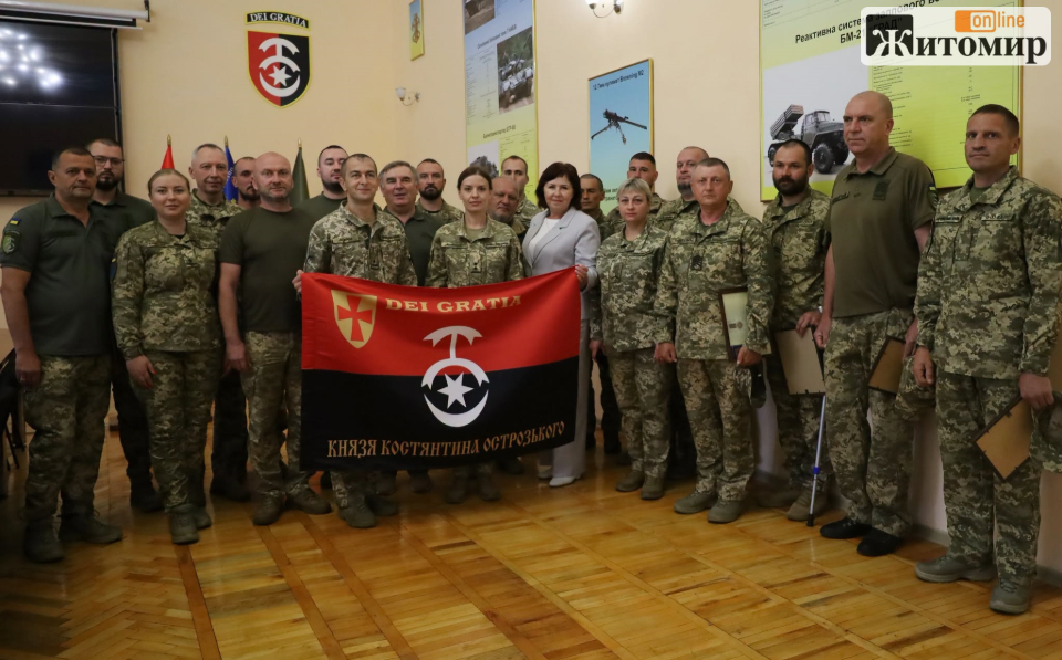 Військовослужбовців 30-ї бригади відзначили у Звягелі в День створення підрозділу