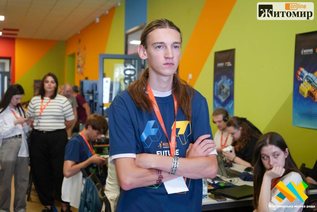 У Житомирі проходить фінальний етап Всеукраїнського хакатону «Future in Action Hackathon» - Інформація. Джерело: Zhitomir-OnLine У Житомирі проходить фінальний етап Всеукраїнського хакатону «Future in Action Hackathon» - фото №2