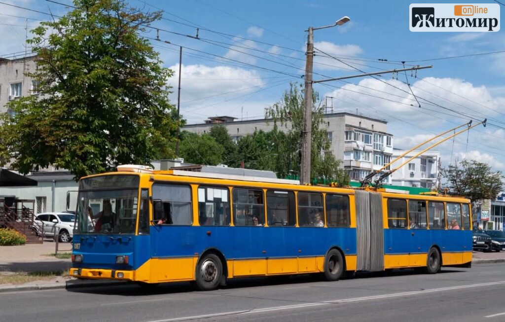 Дві старі «гармошки» проти десяти швейцарських: що буде з тролейбусами Житомира
