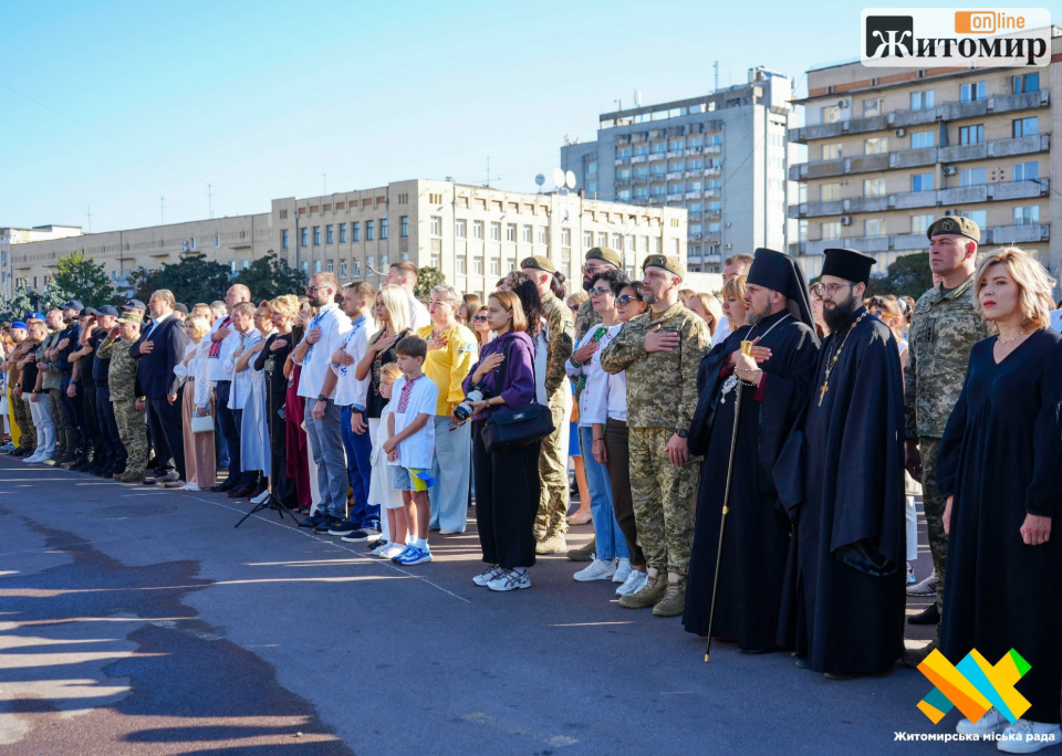 У Житомирі відзначили 35-ту річницю Незалежності України - фото №6