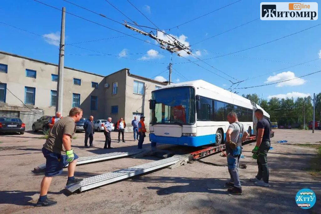 У Житомирі вже чотири швейцарські Hess: ще дев’ять машин мають доставити до кінця року
