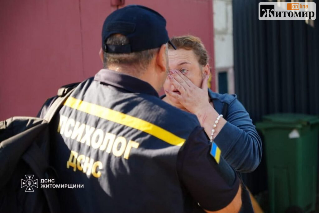 Троє постраждалих і пожежі: ДСНС показала наслідки нічної атаки на Житомирщину - фото №2