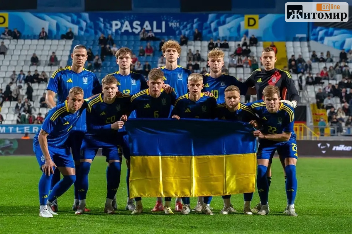 Двох футболістів житомирського «Полісся» викликали до збірної України U-21