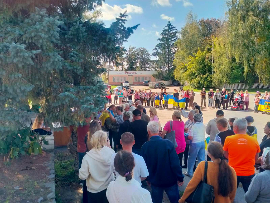 Після майже трьох років полону захисник Геннадій Козлов повернувся до рідного села на Житомирщині - фото №5