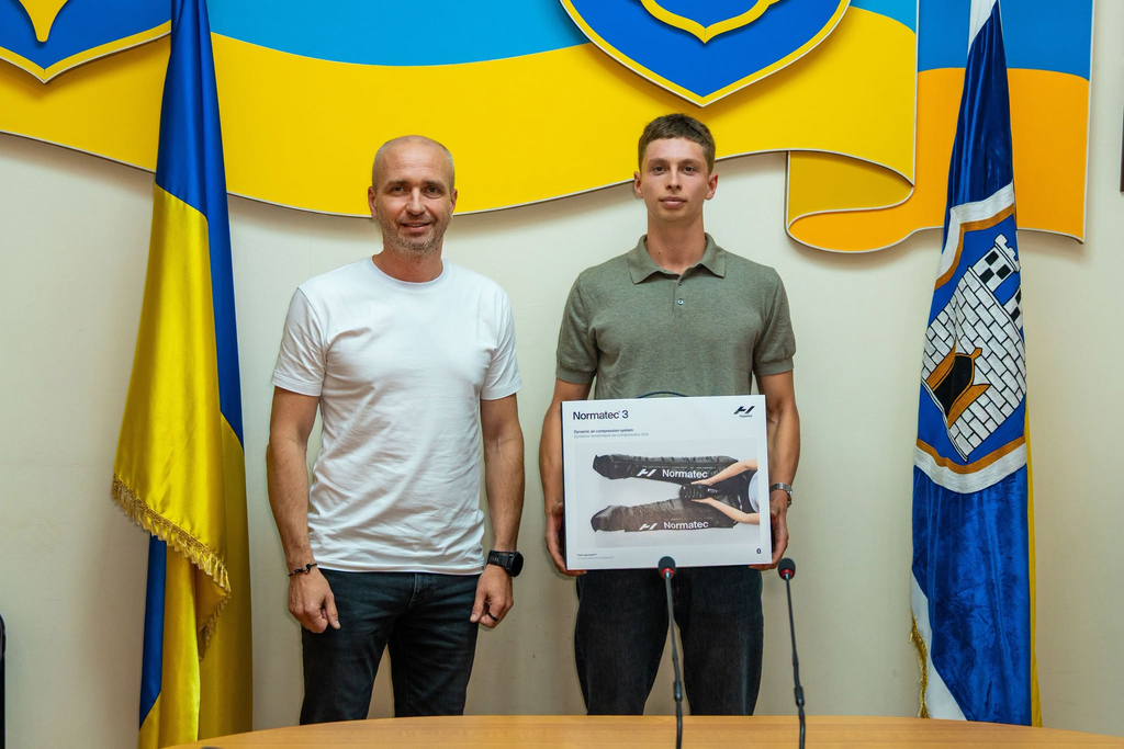 Спортсмена Данила Сича з Житомира відзначили за високі результати на чемпіонатах світу та Європи - Інформація. Джерело: Zhitomir-OnLine Спортсмена Данила Сича з Житомира відзначили за високі результати на чемпіонатах світу та Європи - фото №