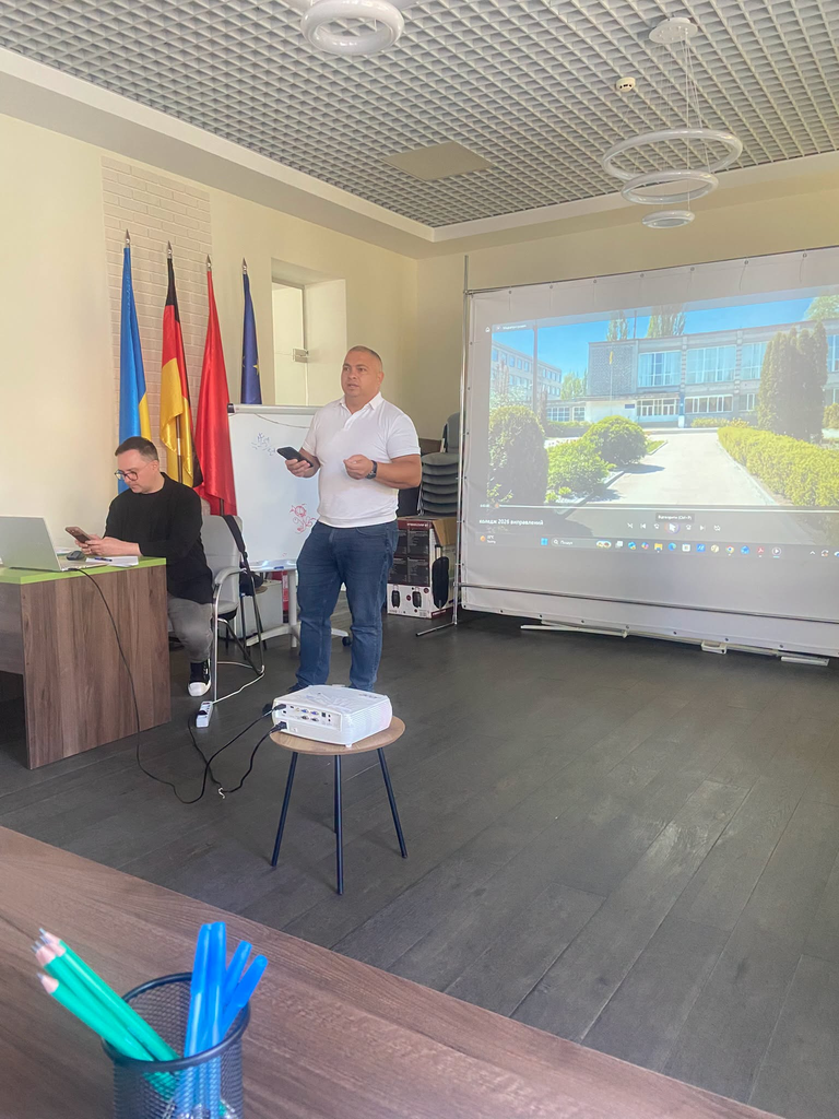 Навчання, практика та підприємництво: у Житомирі формують концепцію простору «ЗШИТО» - Інформація. Джерело: Zhitomir-OnLine Навчання, практика та підприємництво: у Житомирі формують концепцію простору «ЗШИТО» - фото №1