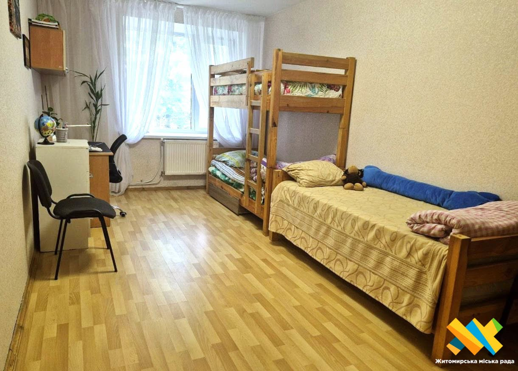 Тринадцятеро дітей за чотири роки: історія патронатної родини, яка оселилася в Житомирі - фото №1