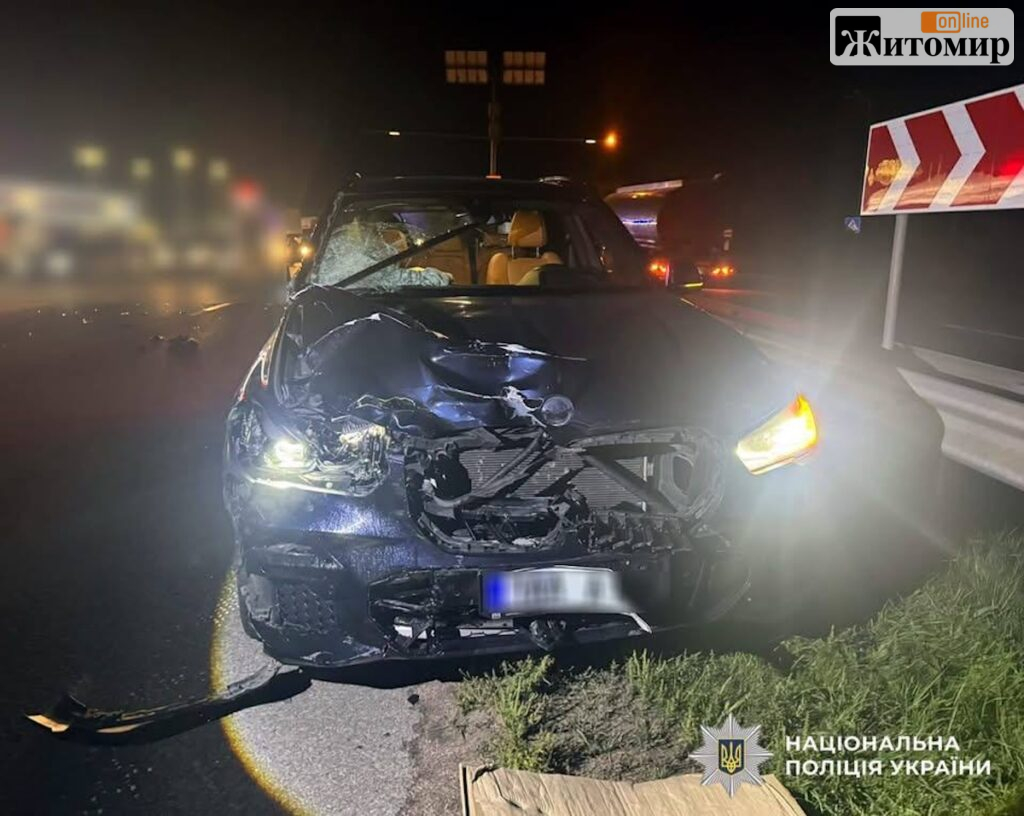 Смертельна ДТП на трасі Київ-Чоп: водійка BMW X5 збила двох підлітків з мотоциклом - Події. Джерело: Zhitomir-OnLine Смертельна ДТП на трасі Київ-Чоп: водійка BMW X5 збила двох підлітків з мотоциклом - фото №