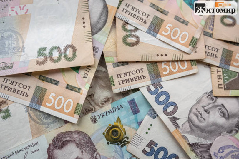 135 Жив у квартирі 72-річного знайомого та викрав понад 20 тис. грн: справа житомирянина пішла до суду
