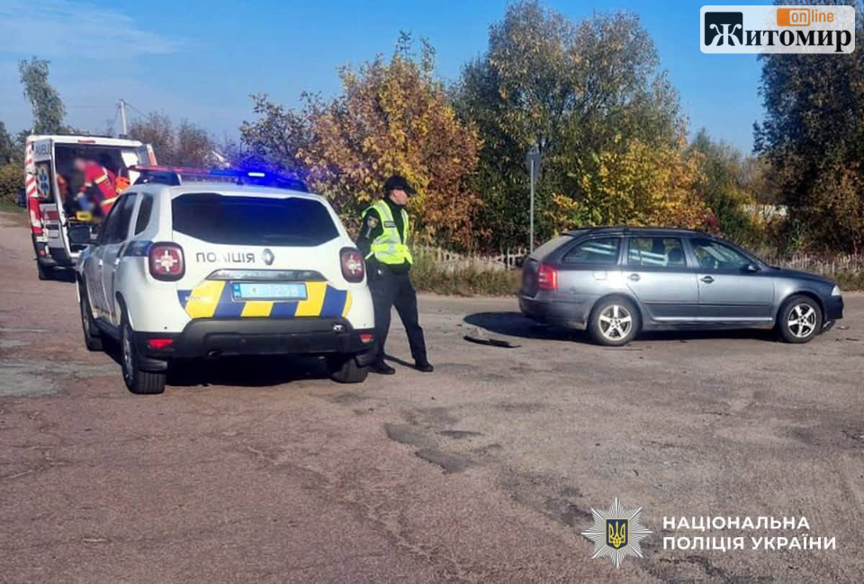 У селищі на Житомирщині зіткнулися Skoda і мотоцикл: 79-річного чоловіка госпіталізували - Події. Джерело: Zhitomir-OnLine У селищі на Житомирщині зіткнулися Skoda і мотоцикл: 79-річного чоловіка госпіталізували