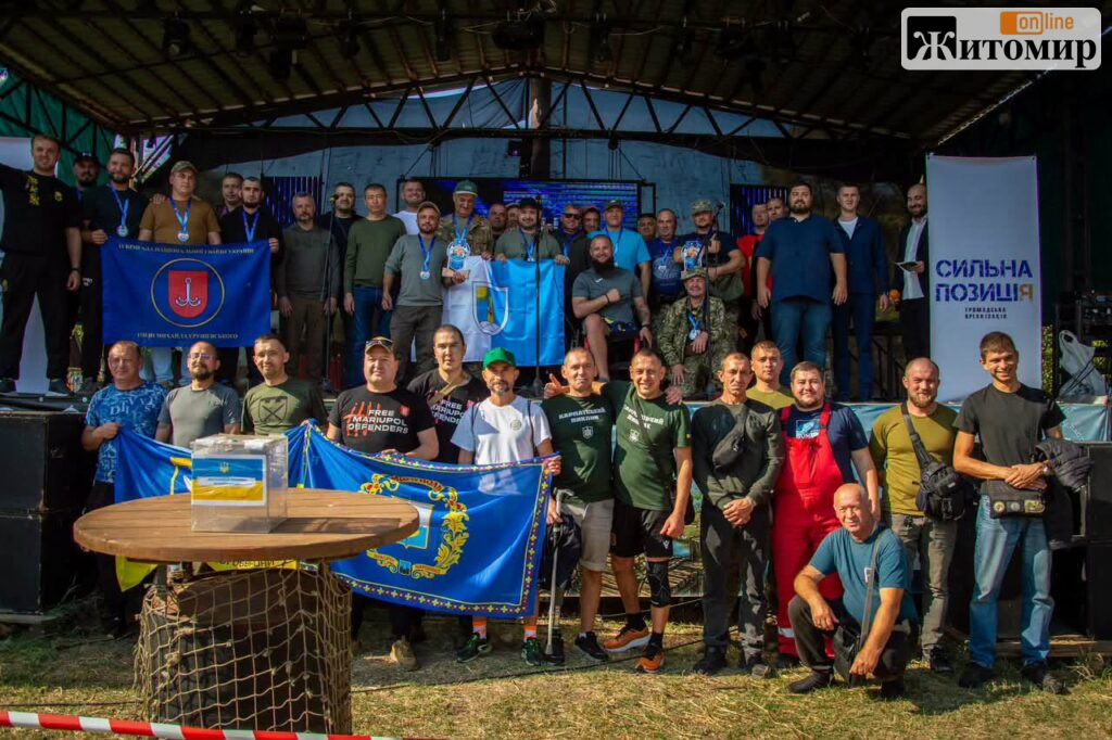 Ветерани з Баранівської громади вибороли «бронзу» на всеукраїнських змаганнях. Фото - Події. Джерело: Zhitomir-OnLine 843141877_1098777319417116_9208615640314607201_n-1024x682