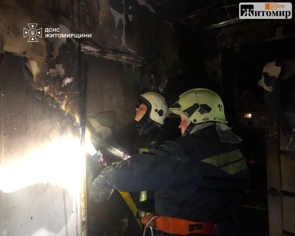 У селі Житомирського району загорілася кімната двоповерхового будинку - Події. Джерело: Zhitomir-OnLine У селі Житомирського району загорілася кімната двоповерхового будинку