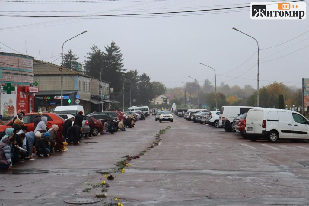 У Ружинській громаді попрощалися з військовослужбовцем Леонідом Максютою
