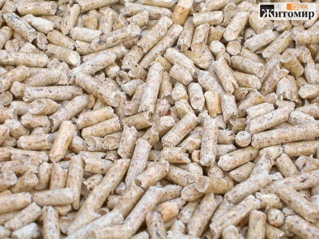 Holzpellets Деревні паливні пелети, які використовують для опалення