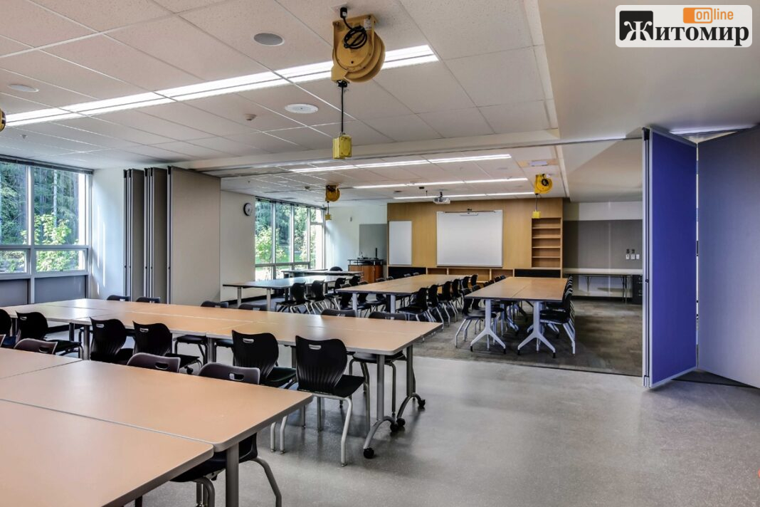 STEM_School_classroom Ілюстративне фото