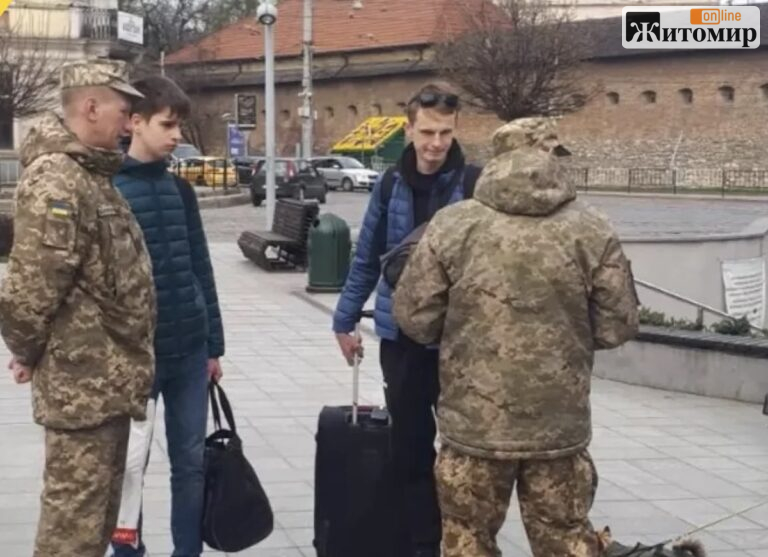 На Коростенщині депутат вимагає перевірити мобілізацію чоловіка з інвалідністю II групи - Корисна інформація Житомира та Житомирщини, Думка, Топ-новини. Джерело: Zhitomir-OnLine Куди доставляють людей після перевірки документів: у ТЦК пояснили порядок і важливий виняток