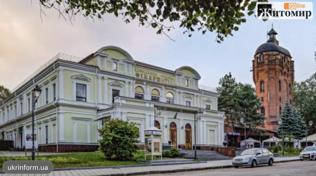 Від паризького кабаре до мрії про Бродвей: у Житомирі вперше покажуть «Дорослий джаз»